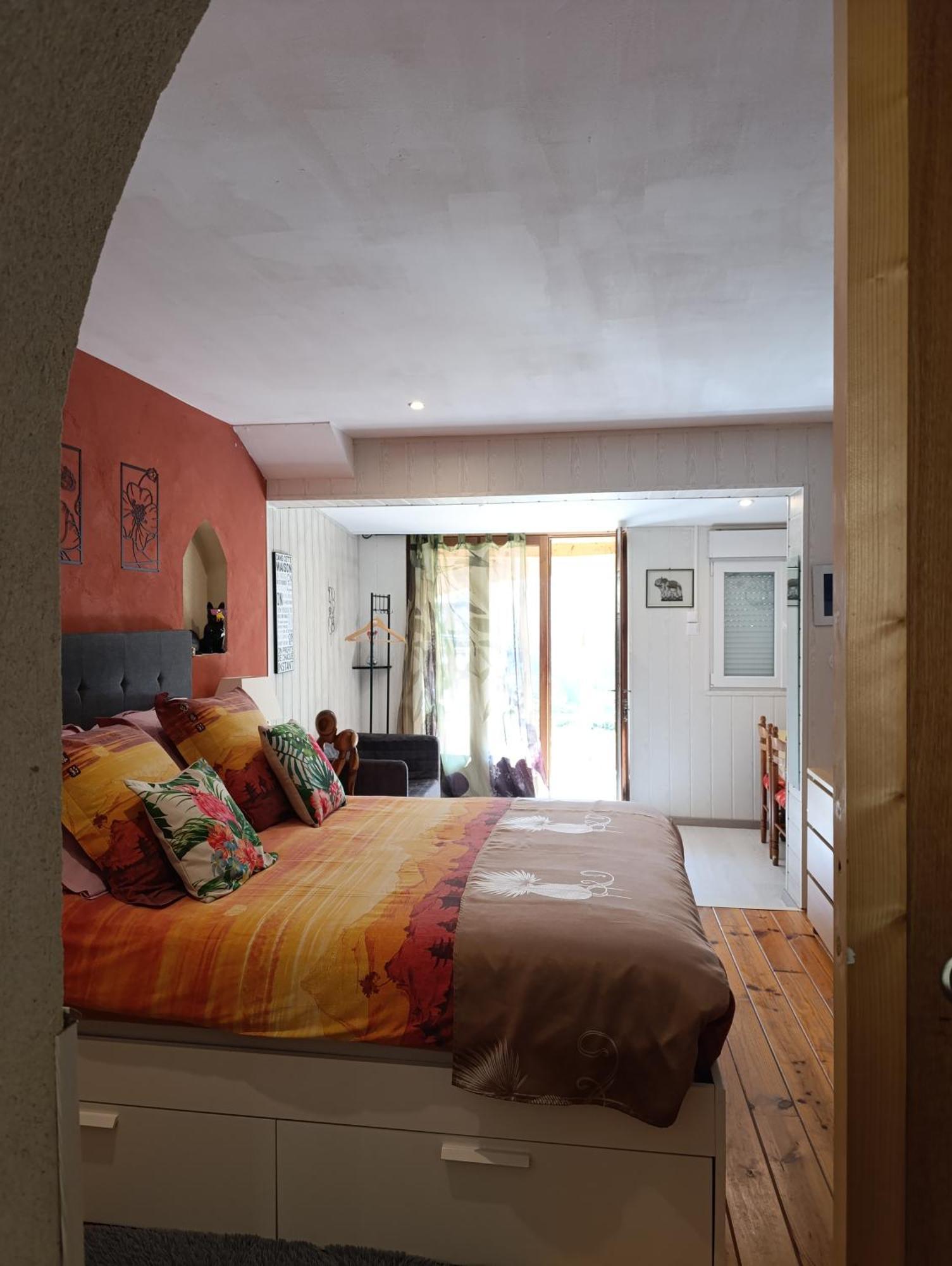 Le Frangipanier Hotel Le Barroux Room photo